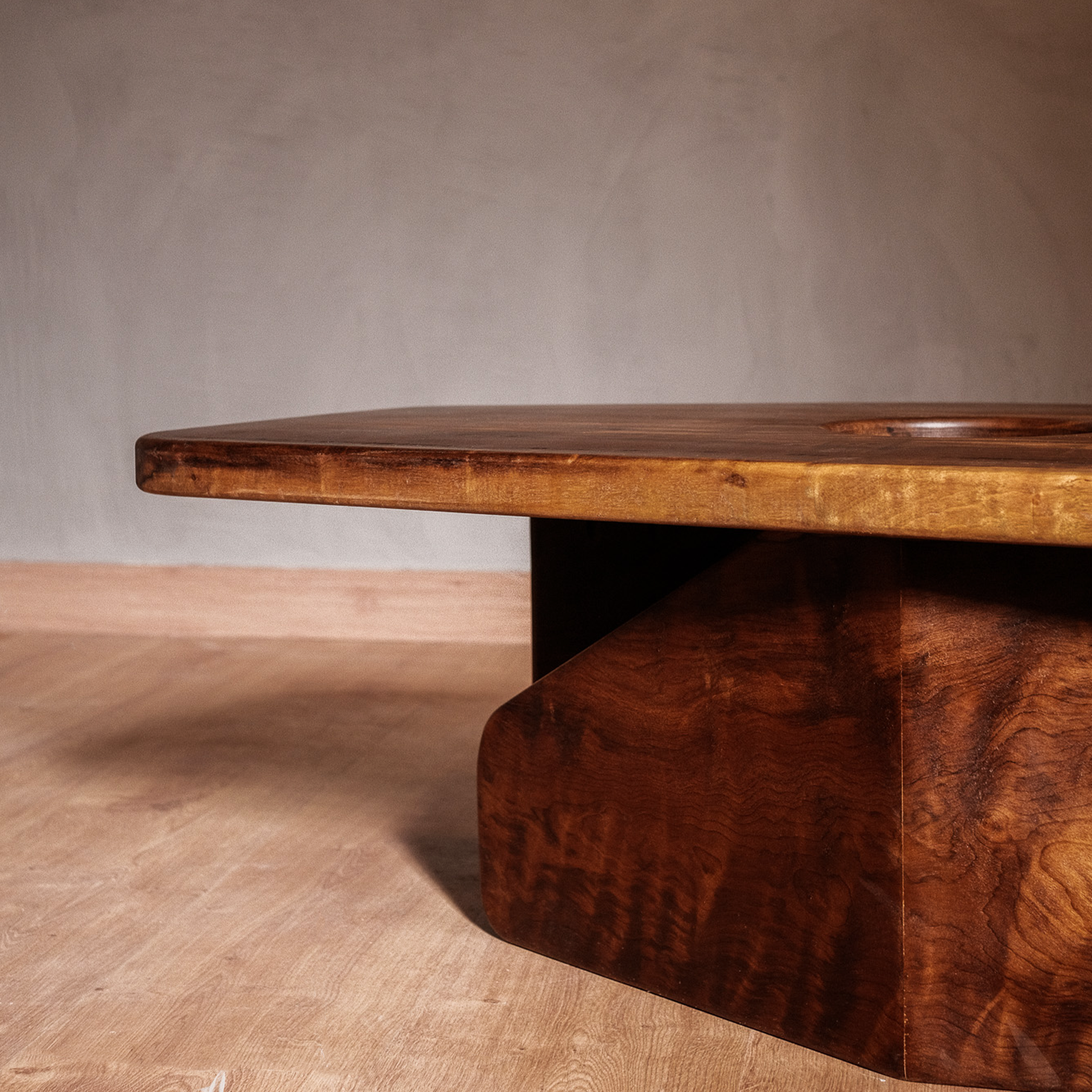 MESA DE CENTRO MONTANHA